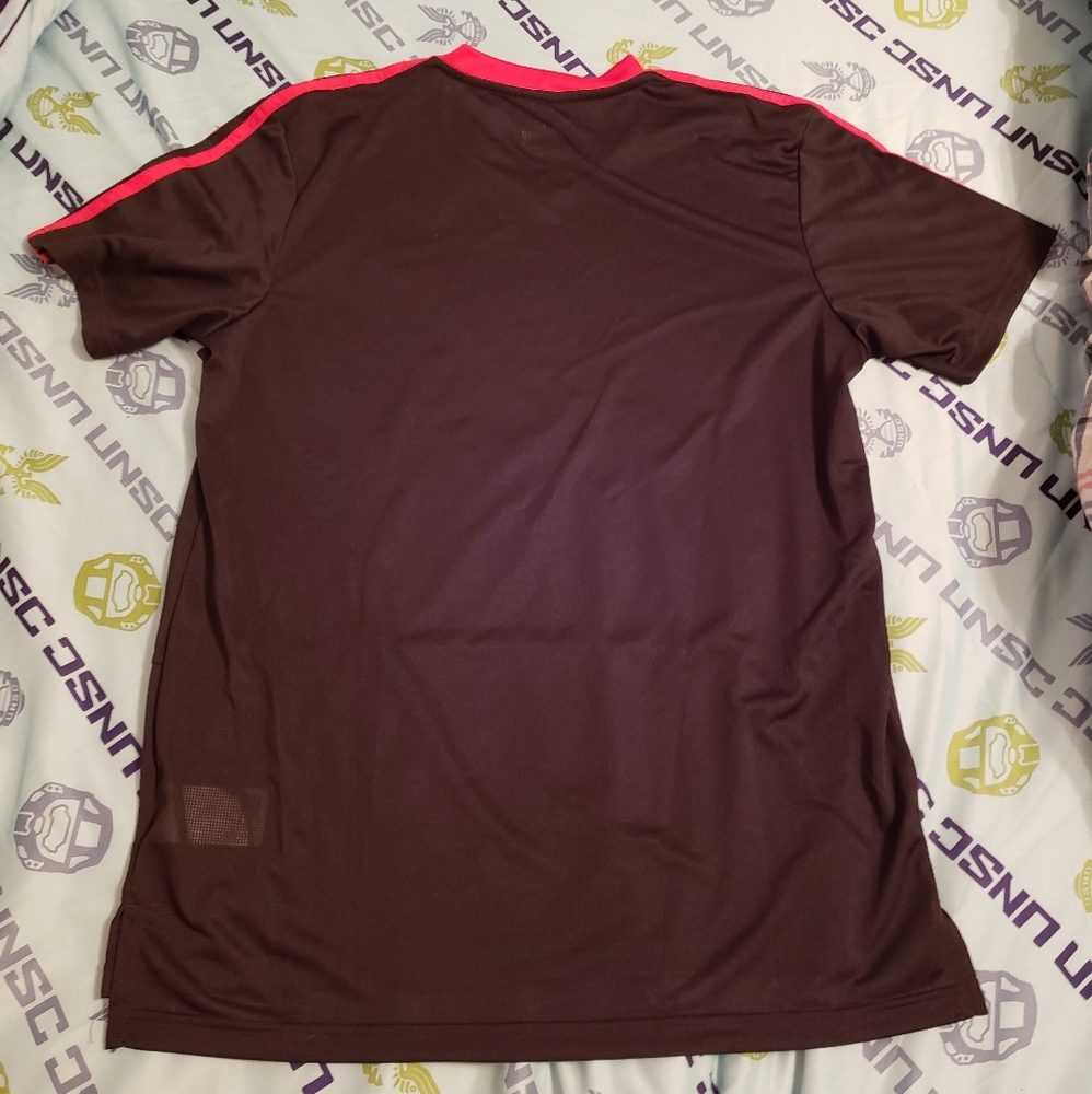 ⚽️ Manchester United Training Jersey ⚽️ - Picture 7 of 9